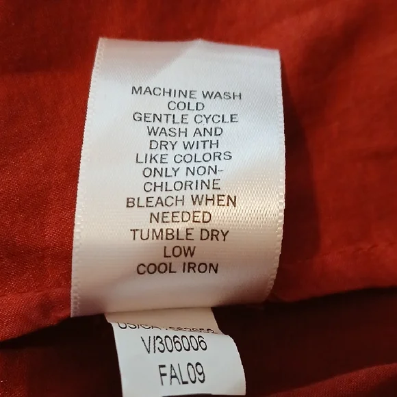 Banana Republic Rust Blouse - Picture 10 of 10